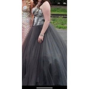 Vienna Prom Dress (Ball Gown)